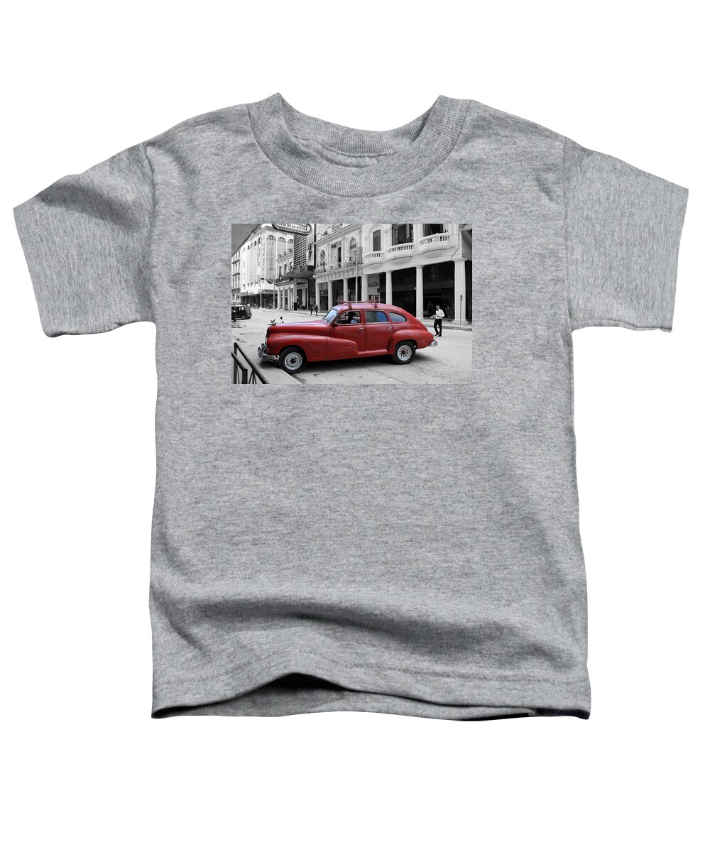 Havana Toddler T-Shirt featuring the photograph Havana 32b by Andrew Fare