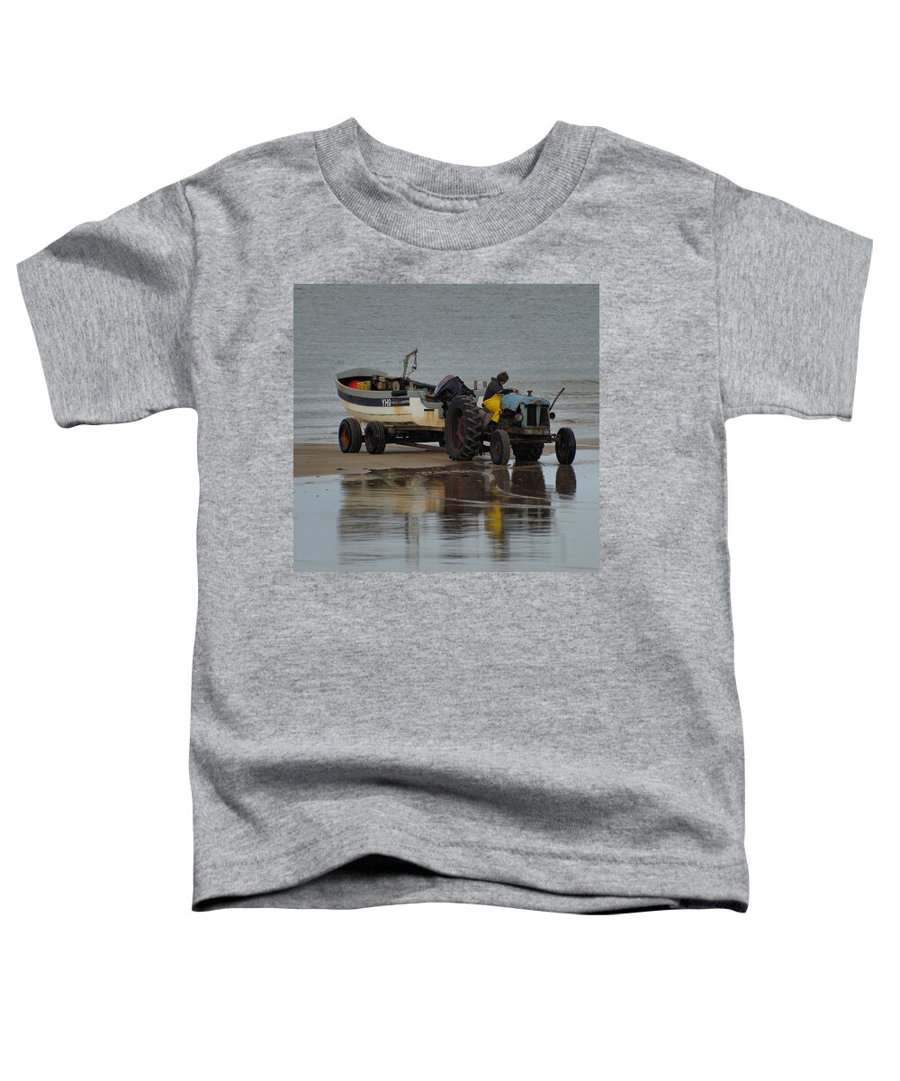 Vehicles Toddler T-Shirt featuring the photograph Old Timer. by Richard Denyer