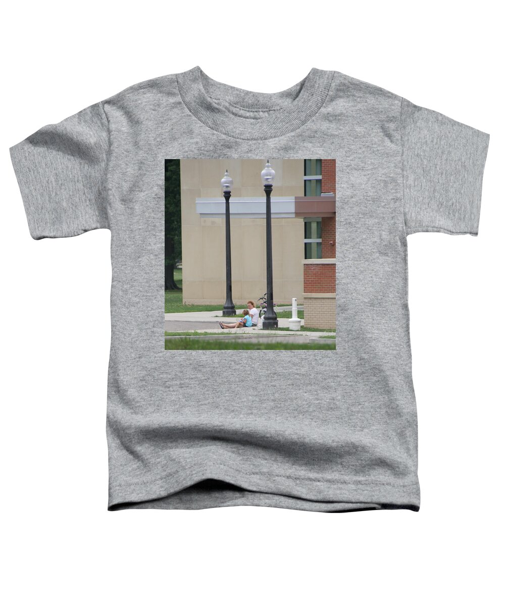 Two Unrecognizable People One Woman Toddler T-Shirt featuring the photograph Sharing a moment by Valerie Collins