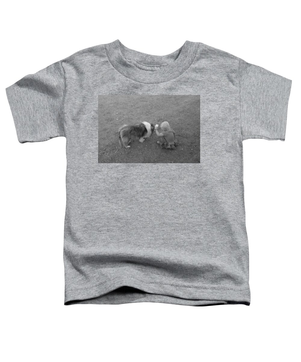 David S Reynolds Toddler T-Shirt featuring the photograph Sharing by David S Reynolds