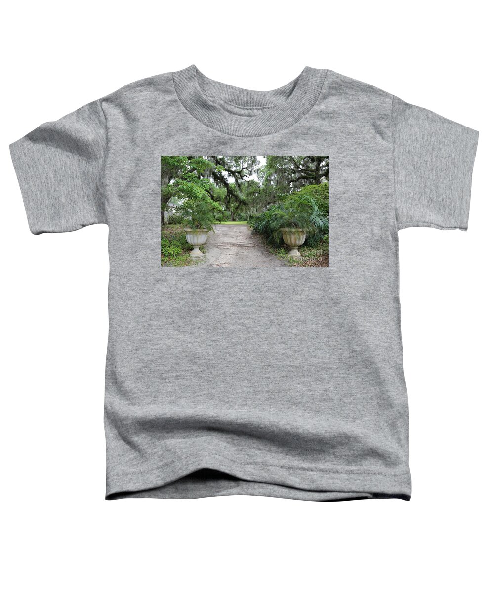 Southern Toddler T-Shirt featuring the photograph Southern Garden Welcome by Carol Groenen
