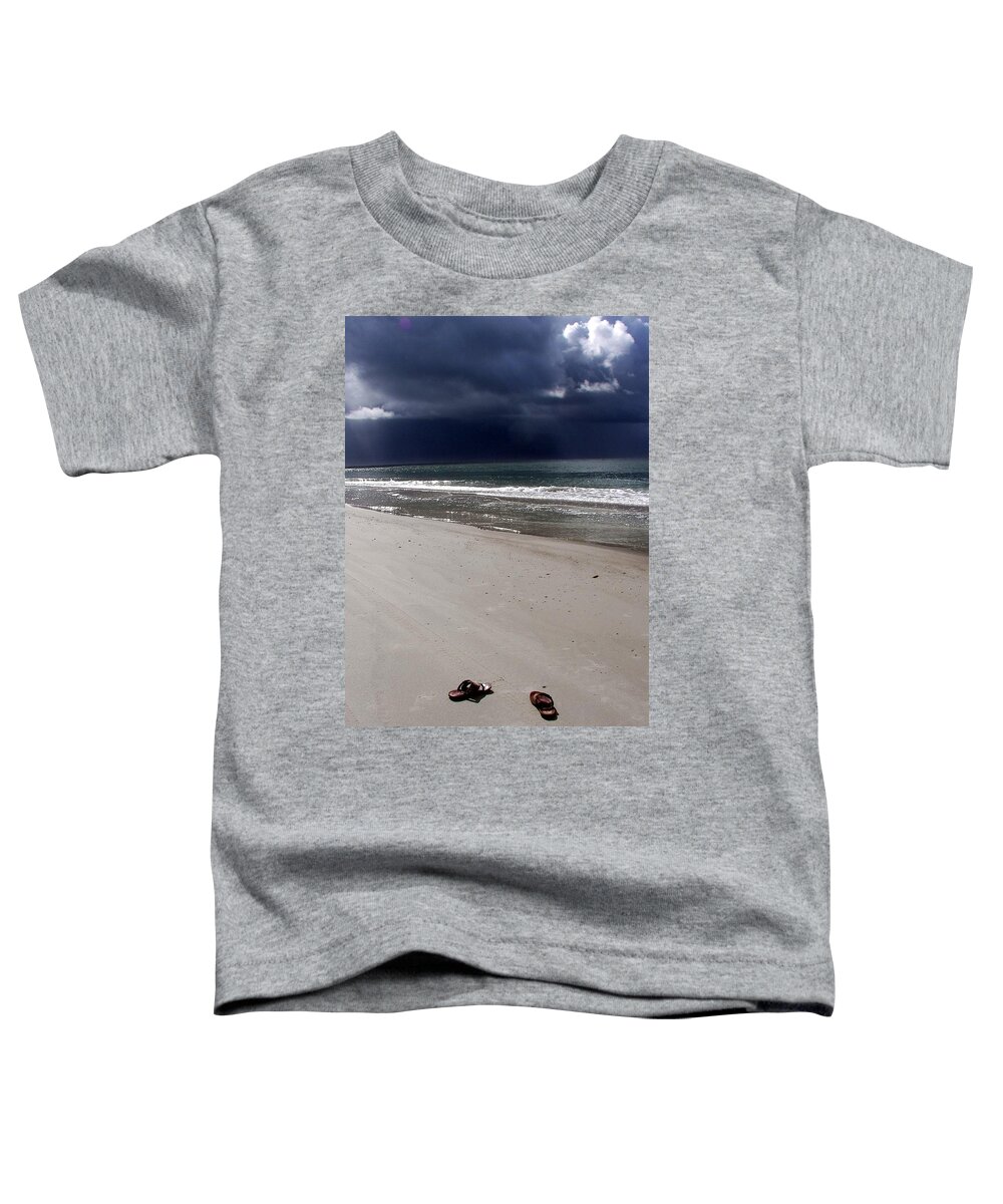 Topsail Island Toddler T-Shirt featuring the photograph Time To Go by Karen Wiles