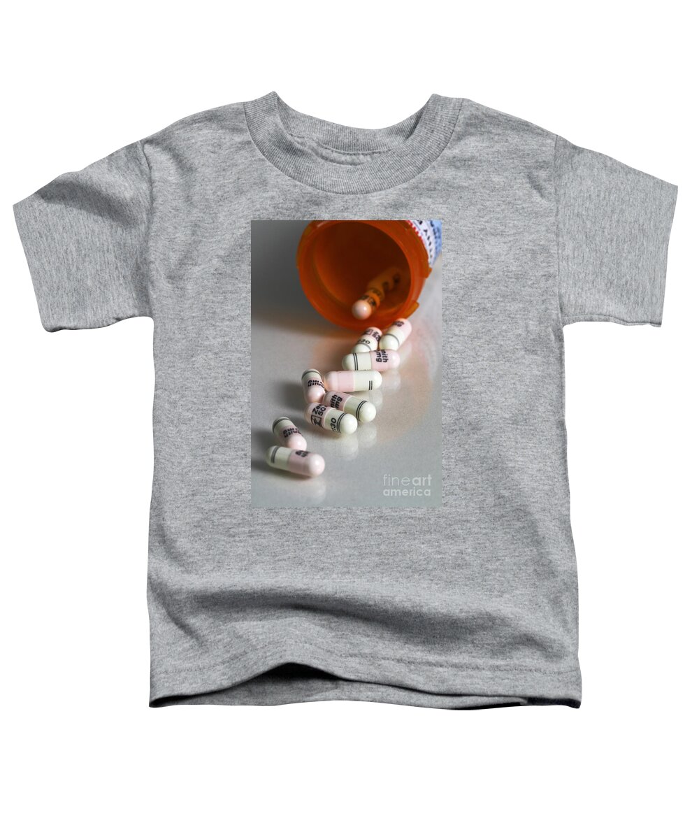 Macrodantin Toddler T-Shirt featuring the photograph Nitrofurantoin #2 by Photo Researchers, Inc.