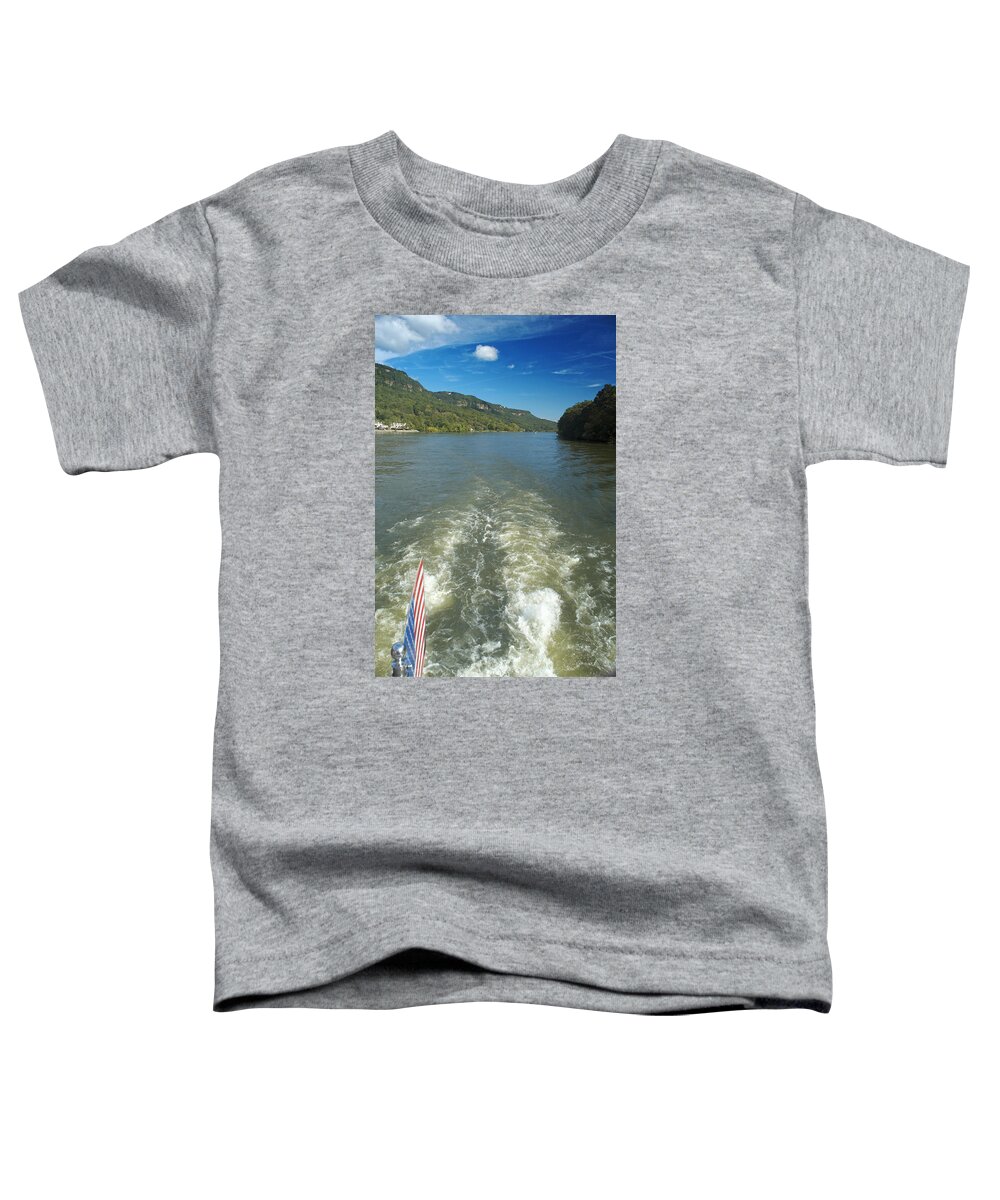 Wake Toddler T-Shirt featuring the photograph A Wake, River and Sky col by George Taylor