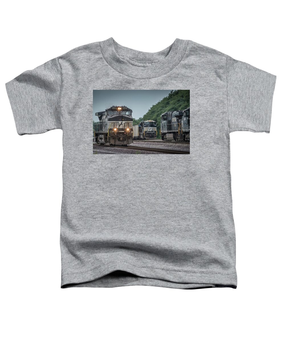 Railroad Tracks Toddler T-Shirt featuring the photograph August 23, 2016 Norfolk Southern 9065 at Princeton IN by Jim Pearson