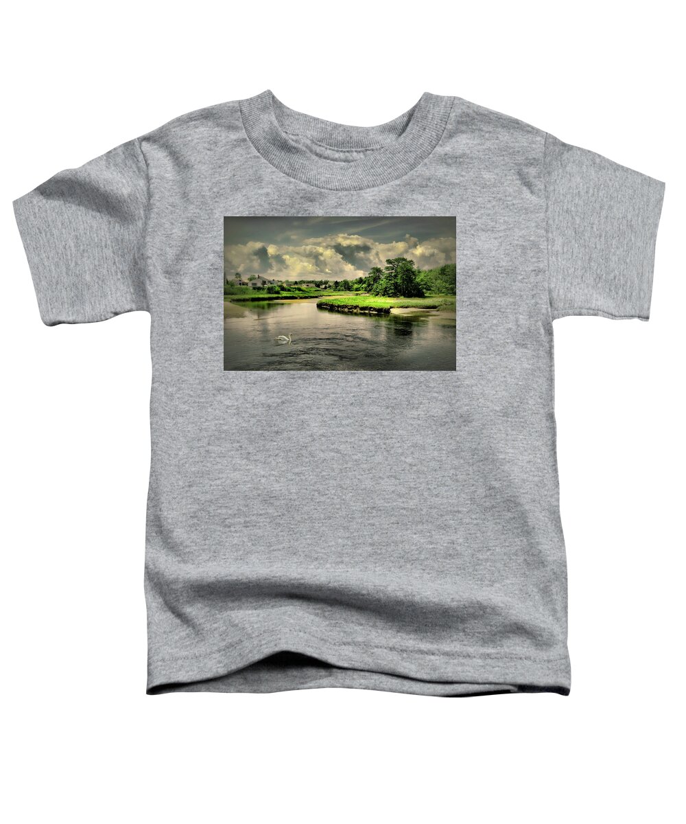 Kennebunkport Maine Toddler T-Shirt featuring the photograph Gooch's Creek by Diana Angstadt