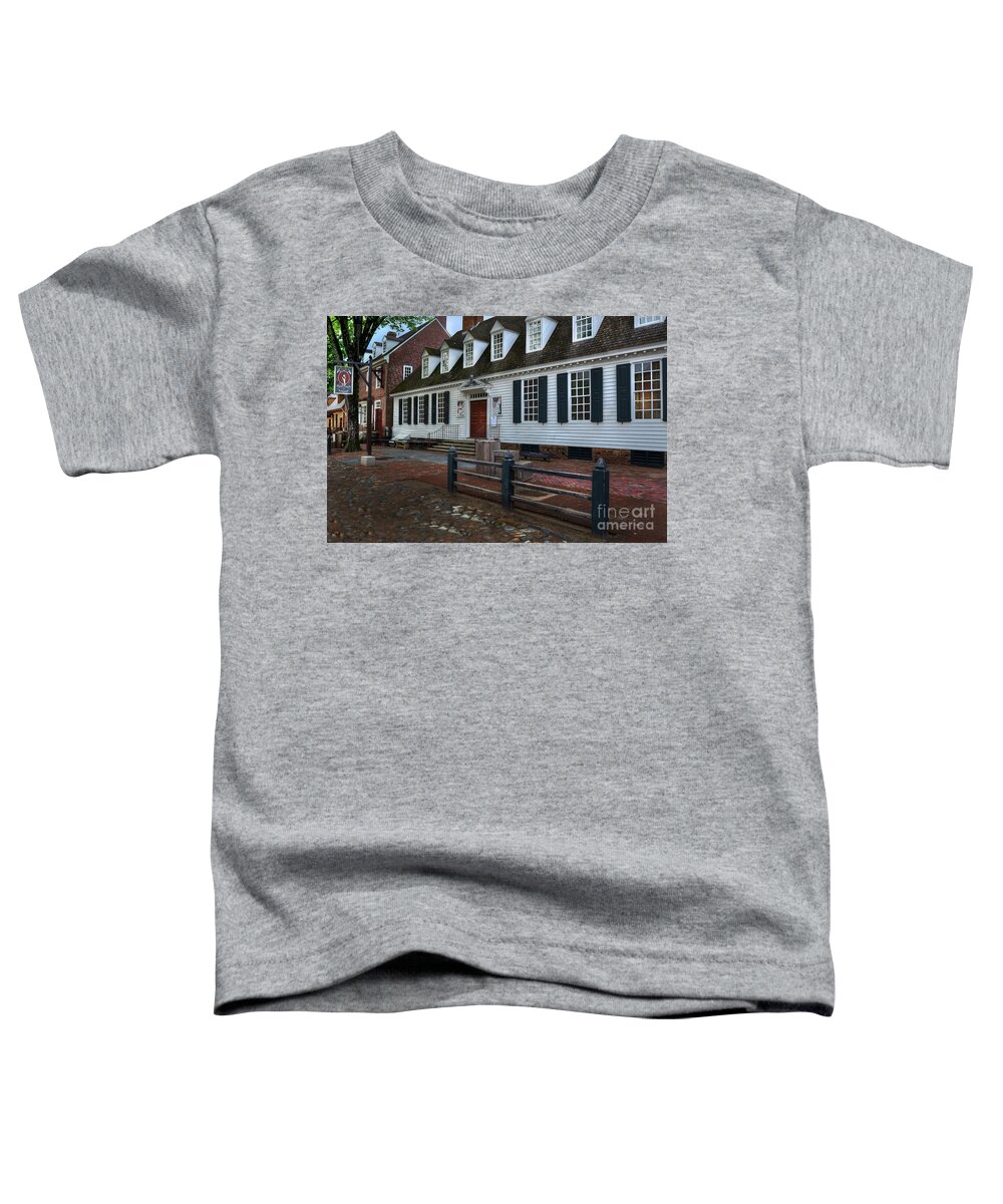 The Raleigh Tavern In Colonial Williamsburg Gives You A Colorful Glance Back Into The History Of 1776. Toddler T-Shirt featuring the photograph Raleigh Tavern by Gene Bleile Photography