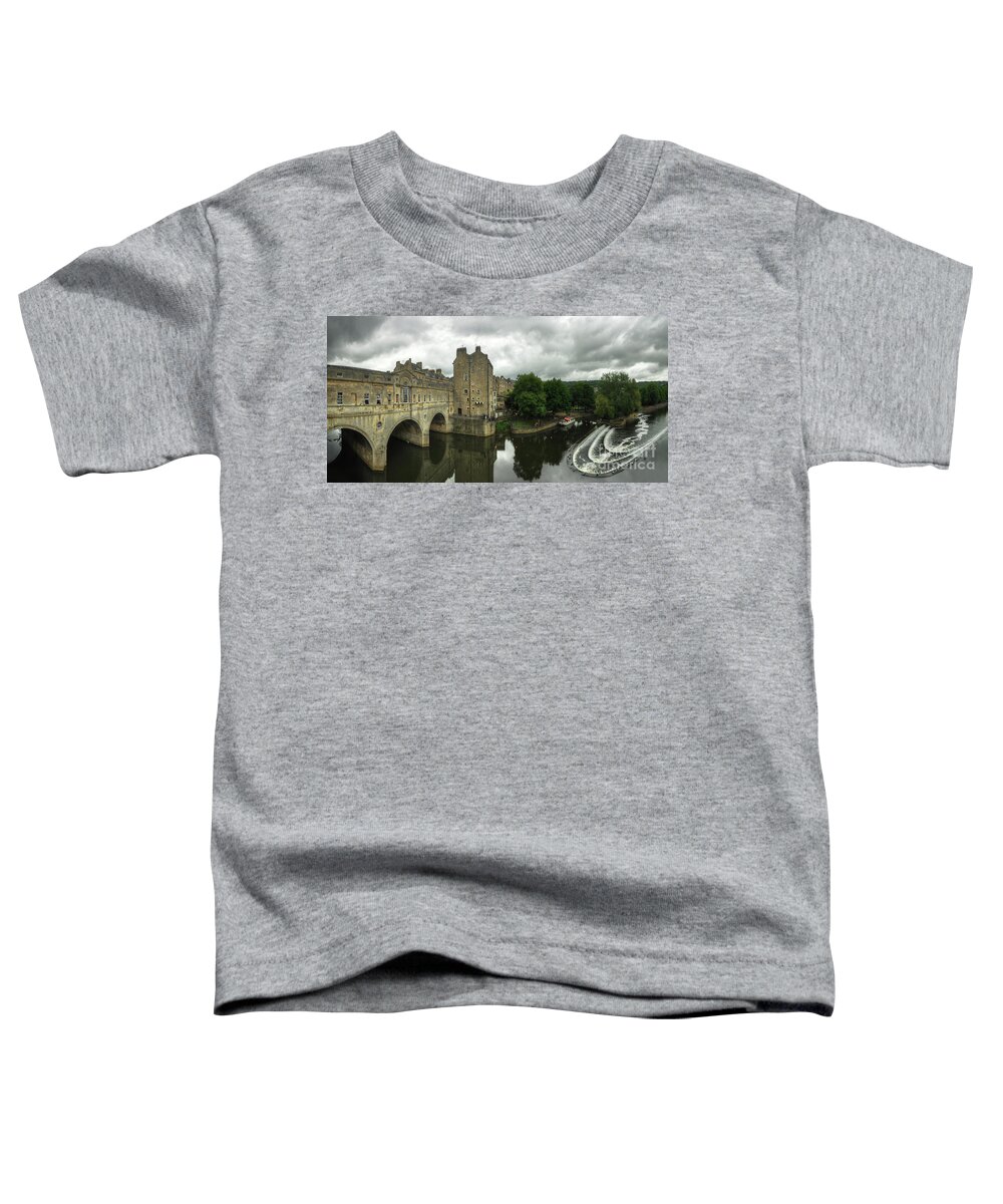Yhun Suarez Toddler T-Shirt featuring the photograph River Avon Pulteney Bridge by Yhun Suarez
