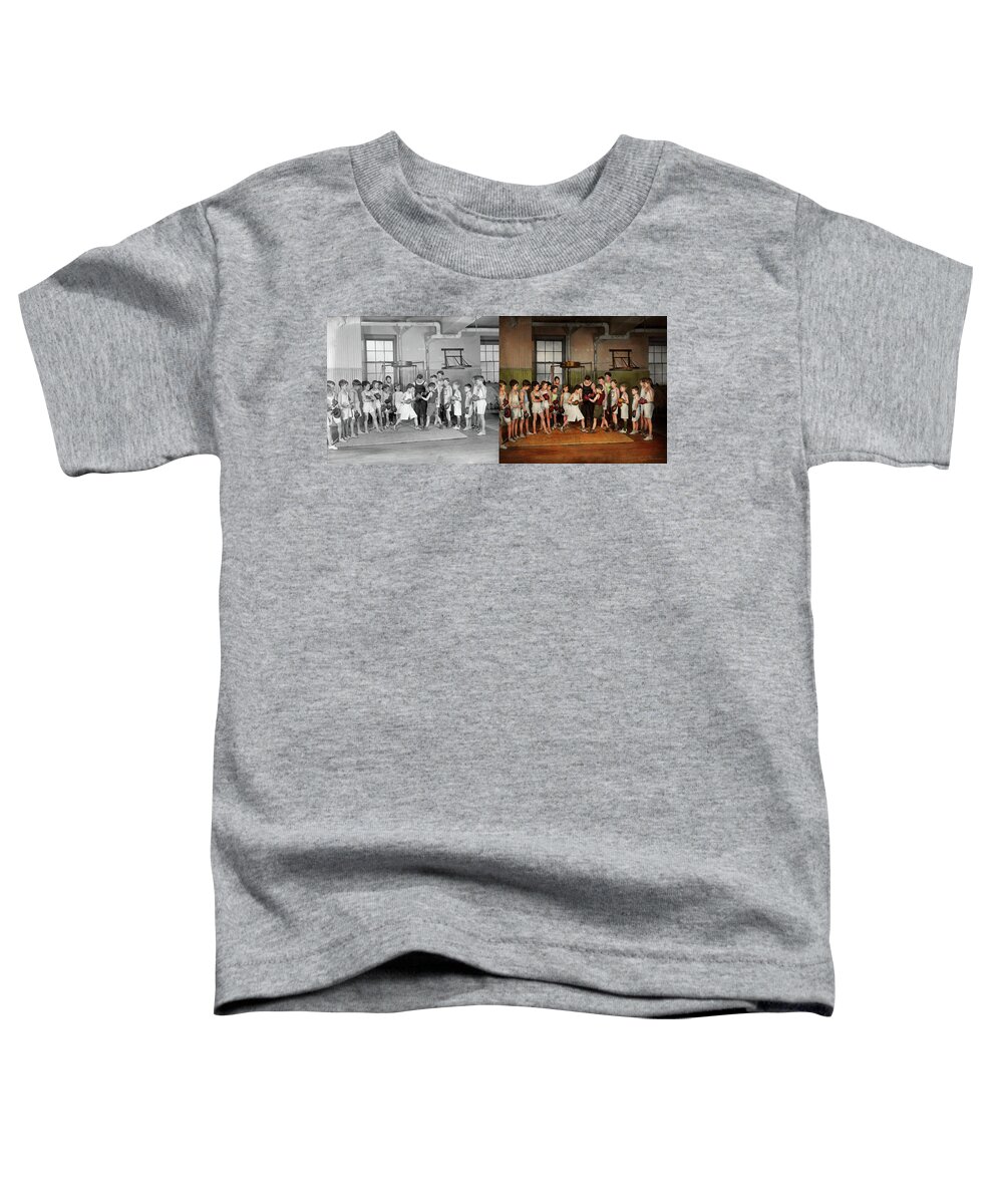 Pugilist Toddler T-Shirt featuring the photograph Sport - Boxing - Fists of fury 1924 - Side by Side by Mike Savad
