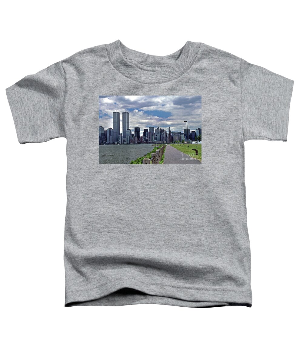 Scenic Tours Toddler T-Shirt featuring the photograph Twin Towers by Skip Willits