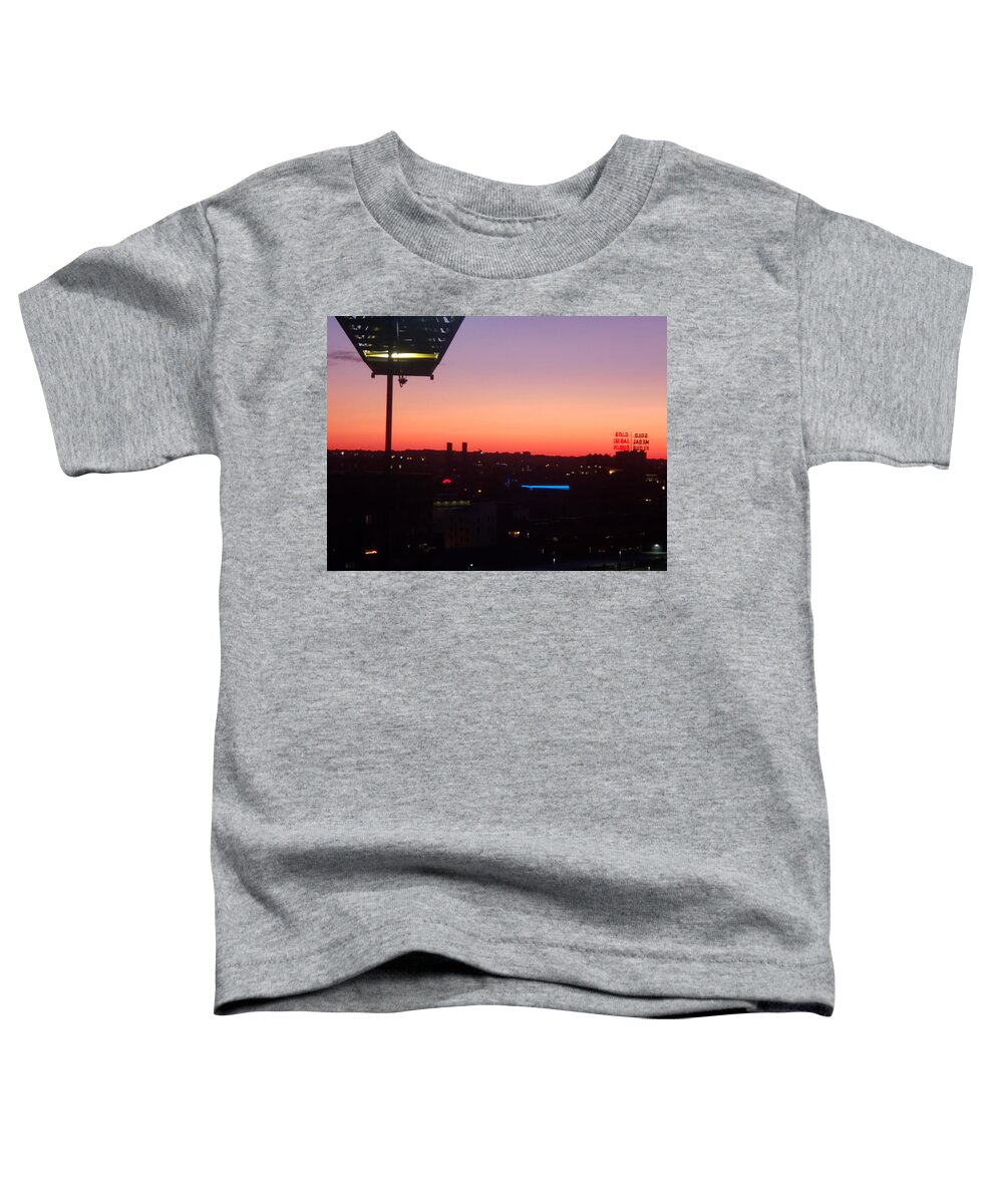 Blue Line Toddler T-Shirt featuring the photograph 35w Bridge Blue Line by Peter Wagener