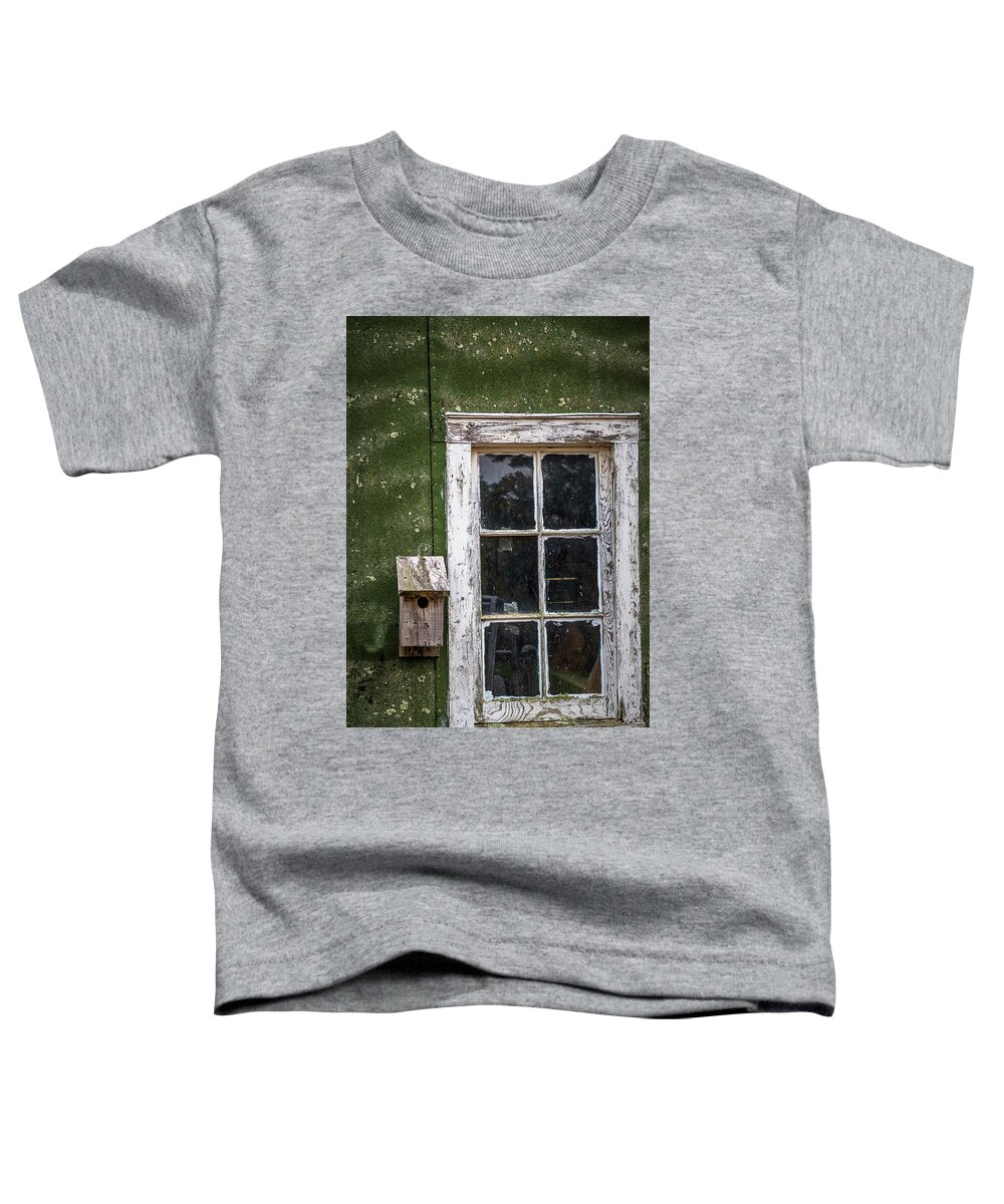 Barn Toddler T-Shirt featuring the photograph Old Barn Window by Paul Freidlund