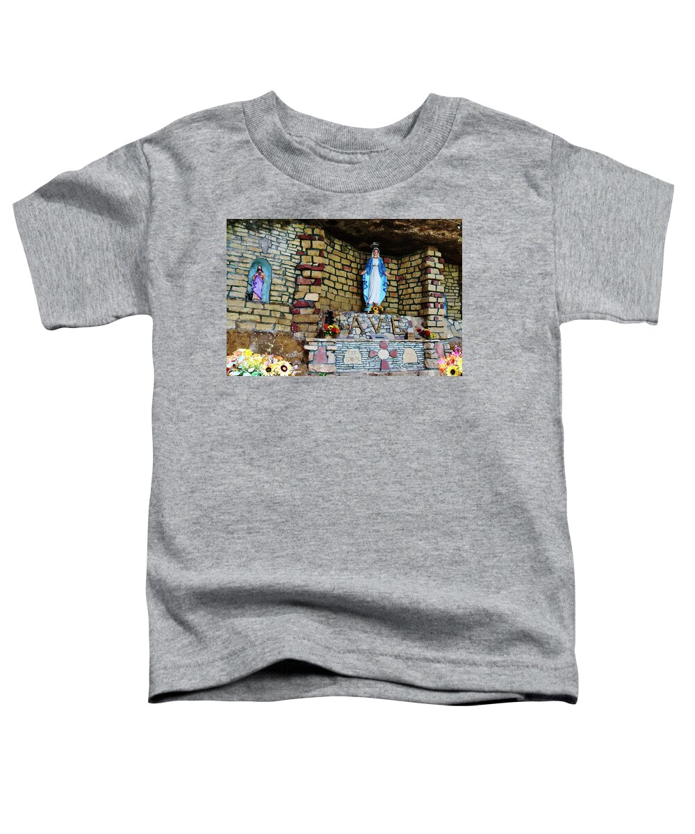 Ave Toddler T-Shirt featuring the photograph Ave by Sarah Lilja