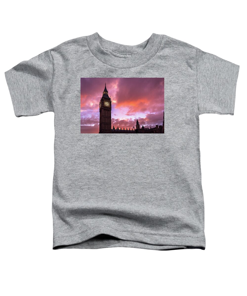 Big Ben Toddler T-Shirt featuring the photograph Big Ben Sunset by Linda Villers