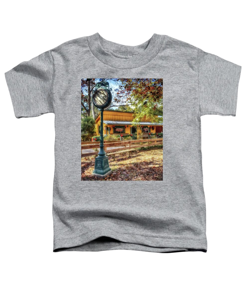 Landrums Toddler T-Shirt featuring the photograph Christmas at Landrum's General Store by Susan Rissi Tregoning