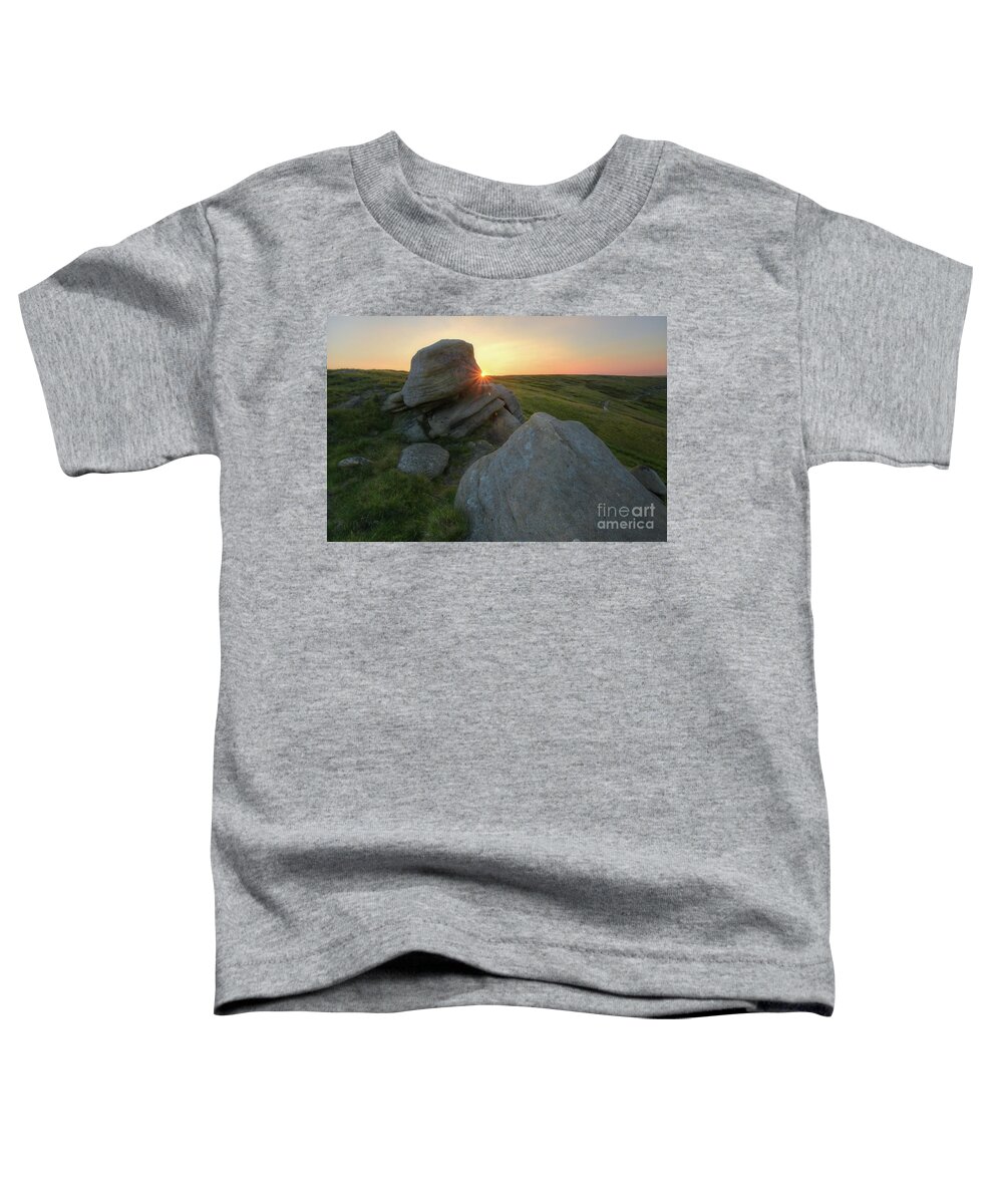 Sunrise Toddler T-Shirt featuring the photograph Kinder Scout 5.0 by Yhun Suarez