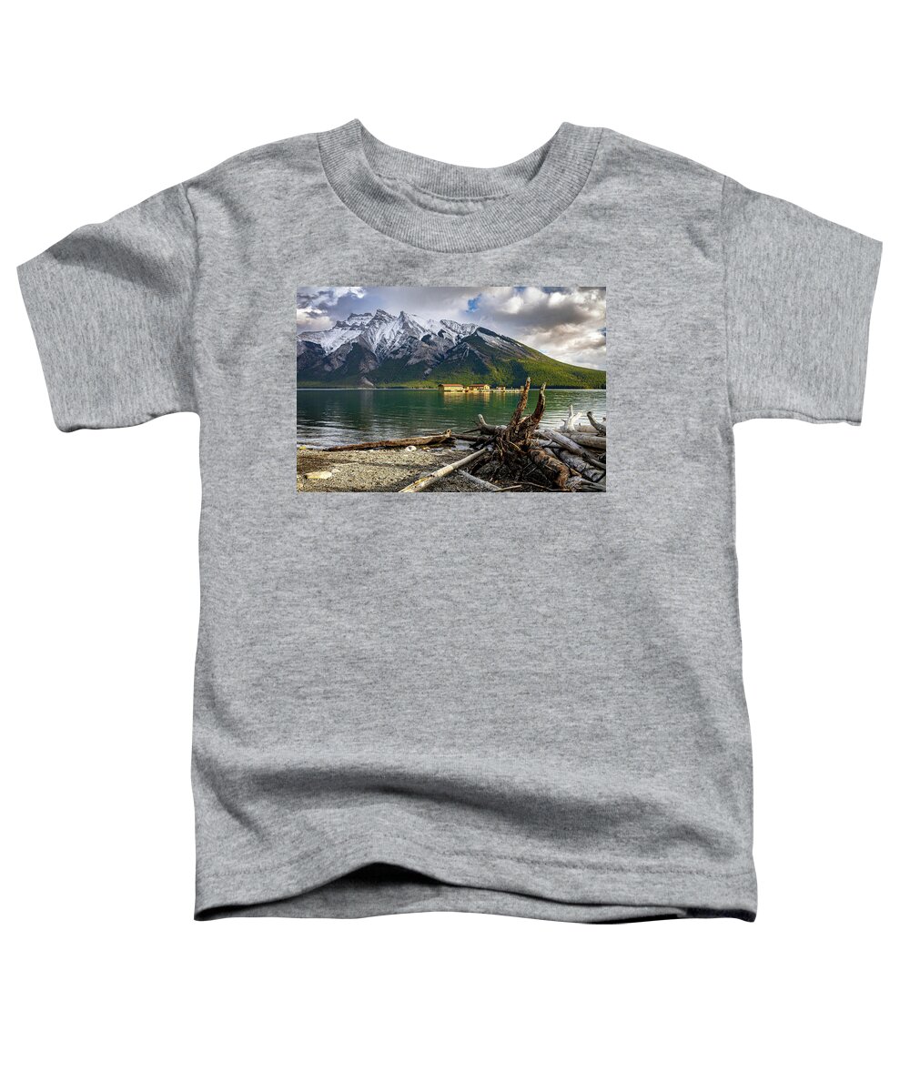 Lake Toddler T-Shirt featuring the photograph Minnewanka Boat House by Thomas Nay