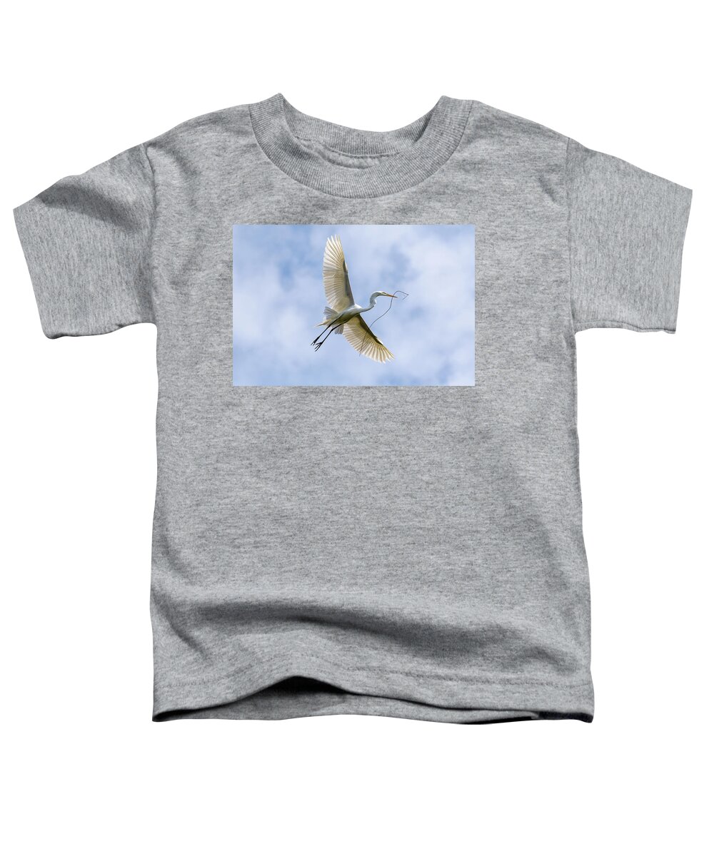 Great Egret Toddler T-Shirt featuring the photograph Wingspan by Rose Guinther