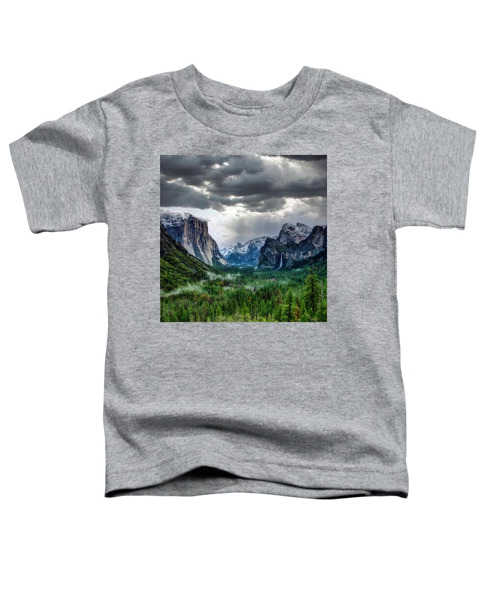 Landscape Toddler T-Shirt featuring the photograph Yosemite Tunnel View by Romeo Victor