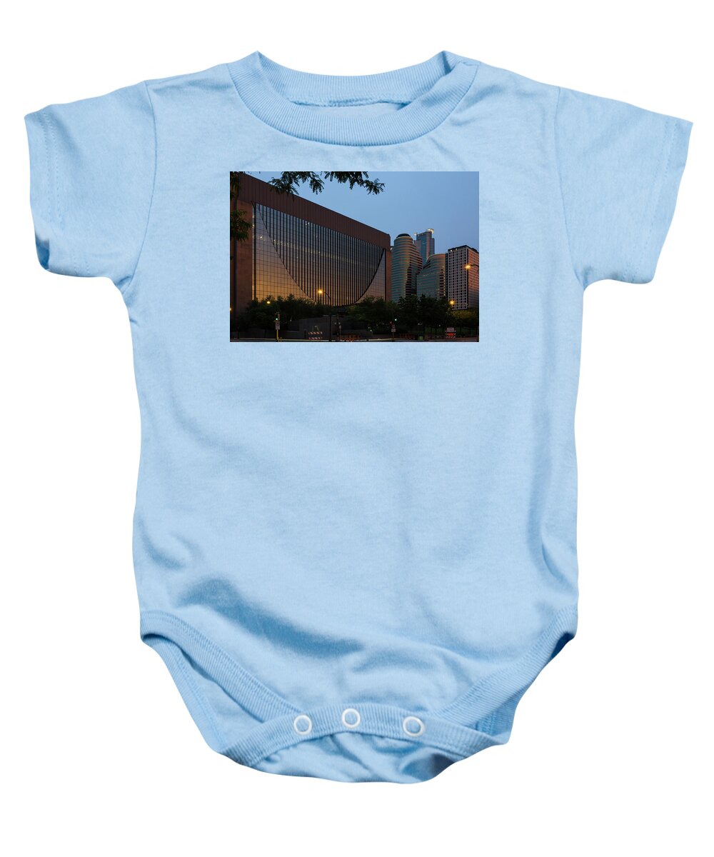 Minneapolis Baby Onesie featuring the photograph Evening in Downtown Minneapolis by Mike Evangelist