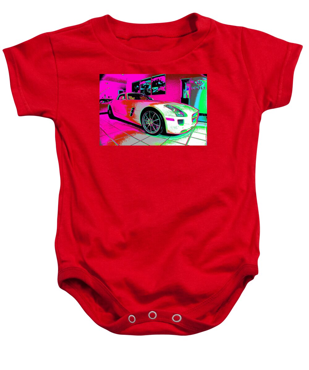 Rogerio Mariani Manhattan Baby Onesie featuring the photograph Who is who by Rogerio Mariani