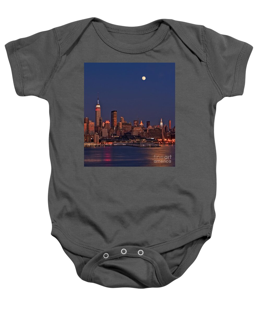 New York City Skyline Baby Onesie featuring the photograph Moon Rise Over Manhattan by Susan Candelario