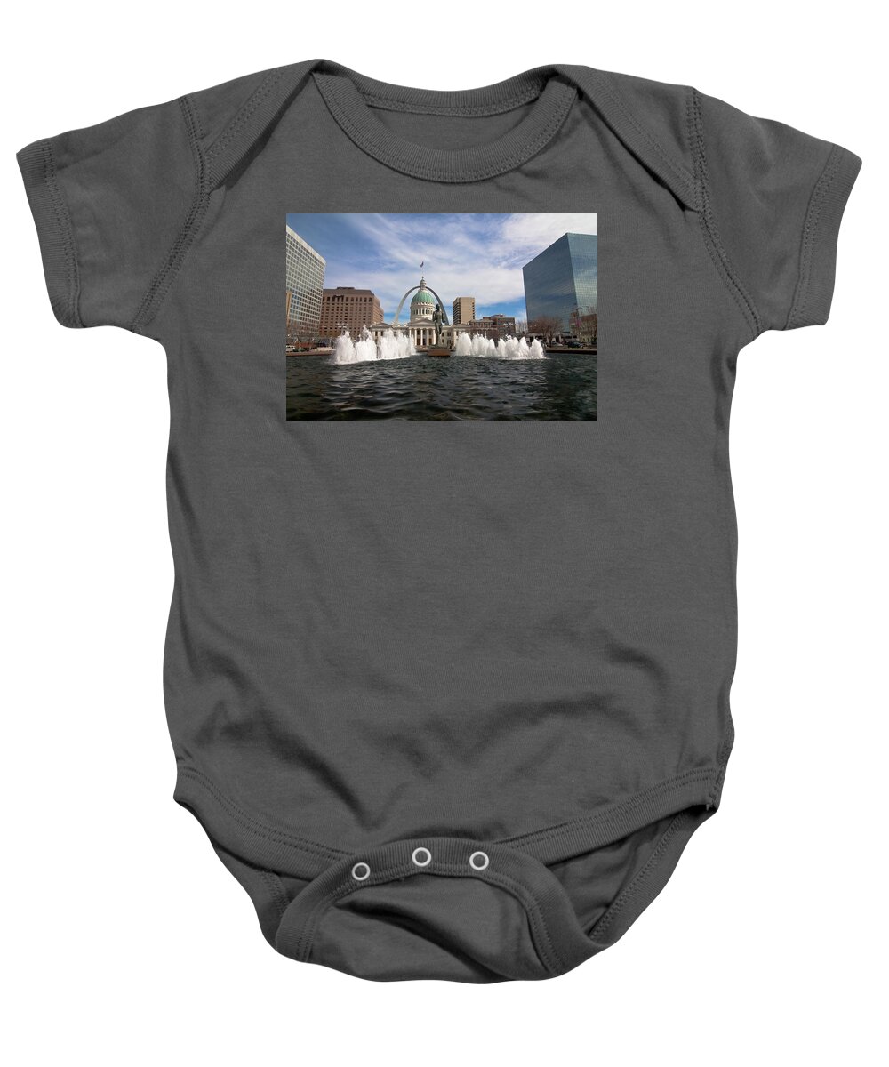 Gateway Arch Baby Onesie featuring the photograph Gateway Arch and Old Courthouse in St. Louis by Sven Brogren
