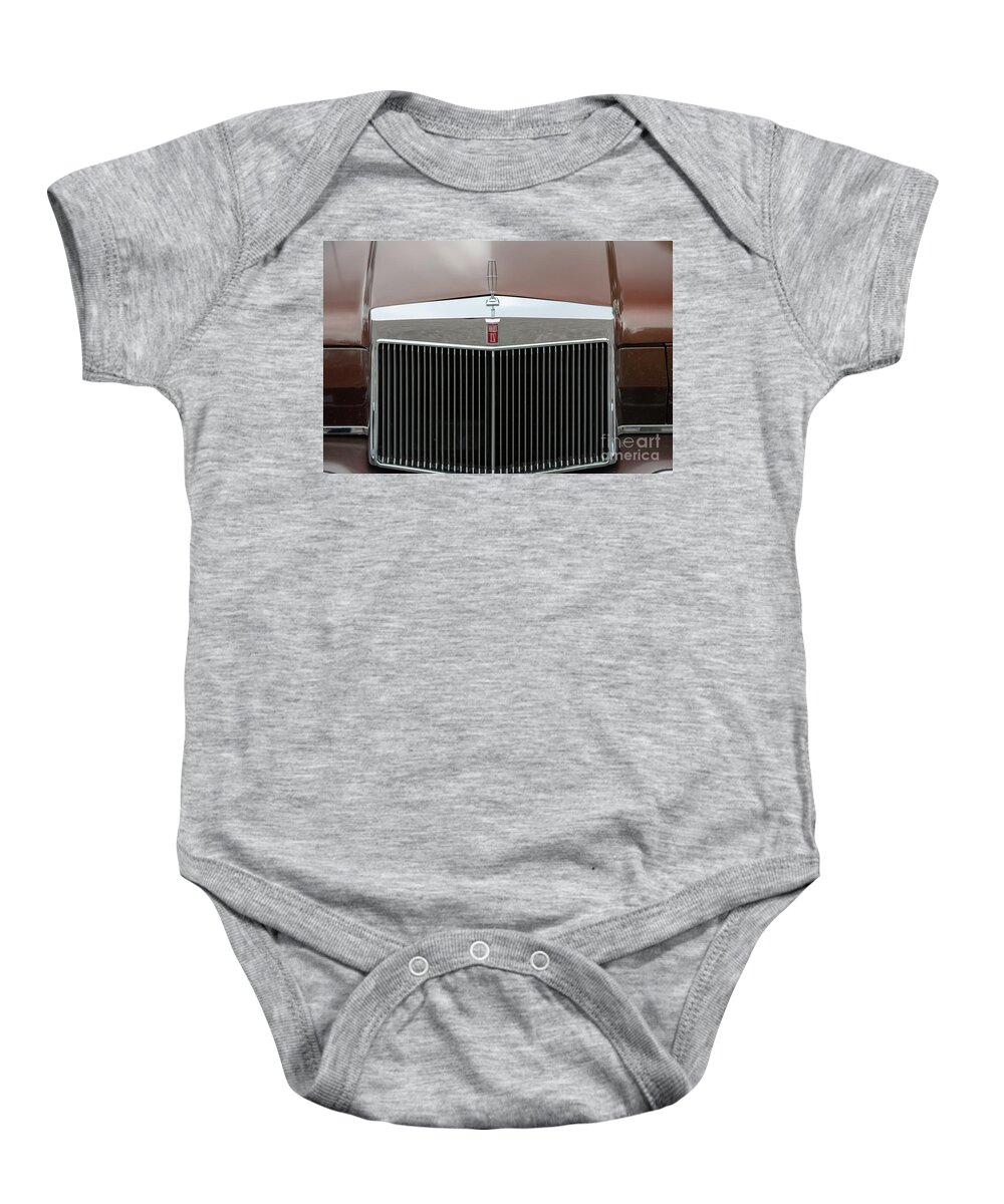 Lincoln Mark Iv Baby Onesie featuring the photograph Lincoln Mark IV by Dale Powell