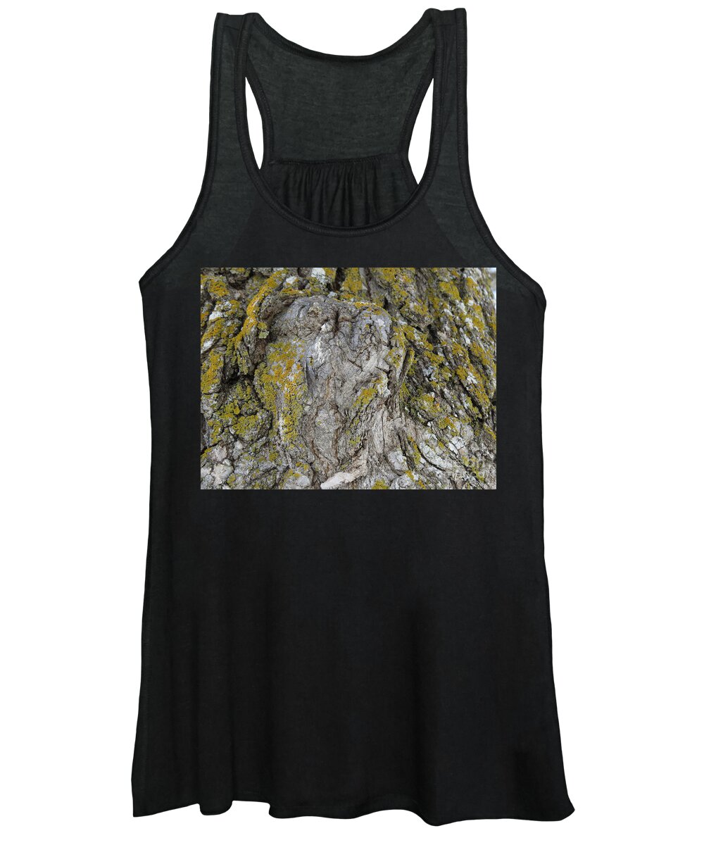 Prairie Women's Tank Top featuring the photograph ET Face in Tree by Mary Mikawoz