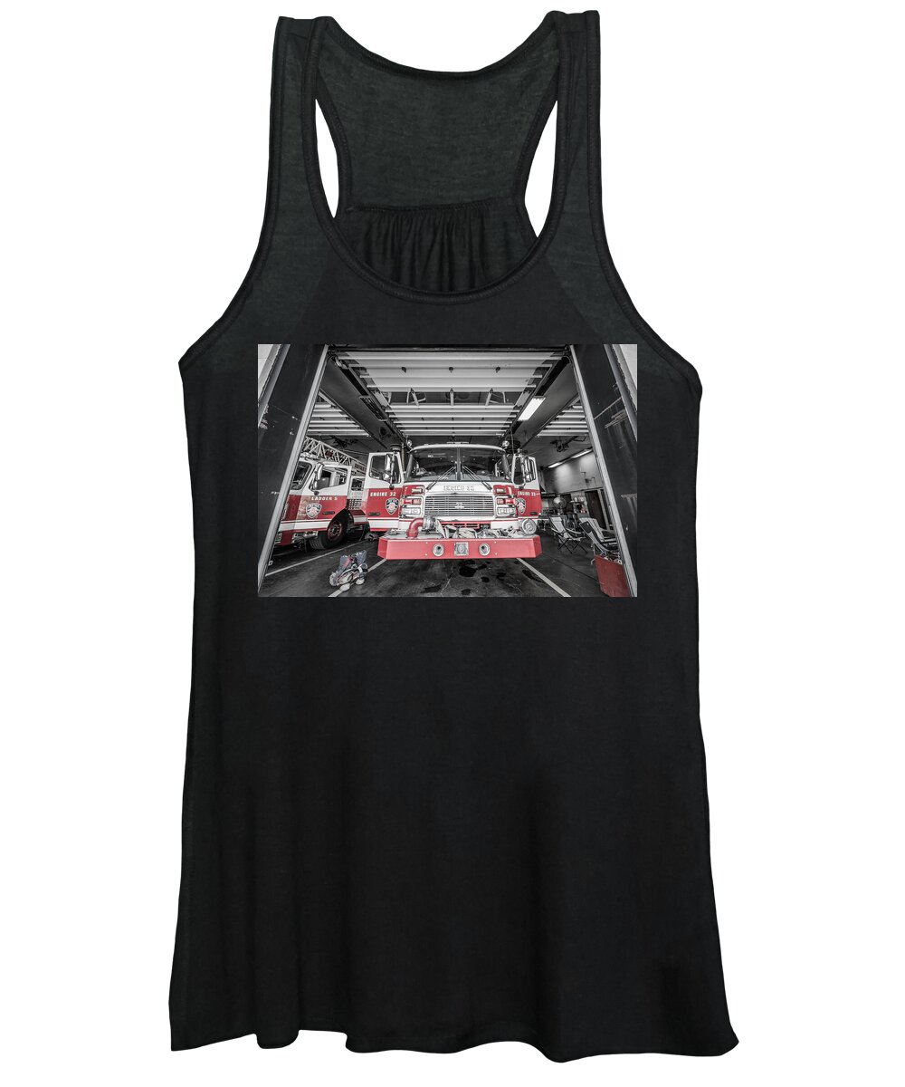 Buffalo Photographs Women's Tank Top featuring the photograph Ladder 5 Engine 32 by John Angelo Lattanzio