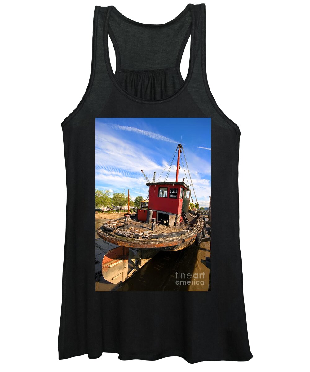 Ollie Women's Tank Top featuring the photograph Ollie by Rick Kuperberg Sr
