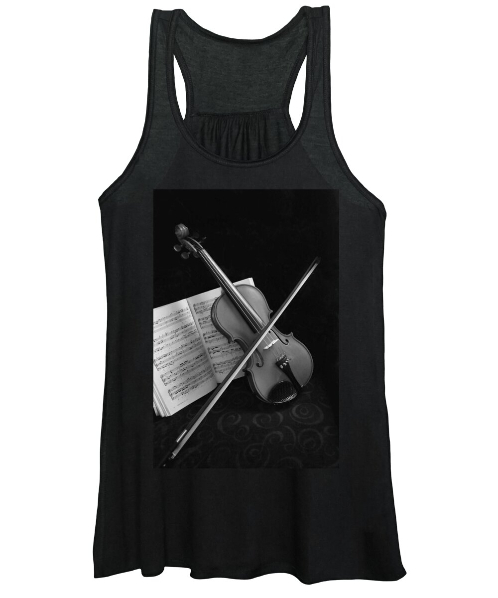 Violin Women's Tank Top featuring the photograph Pianissimo by Kristin Elmquist