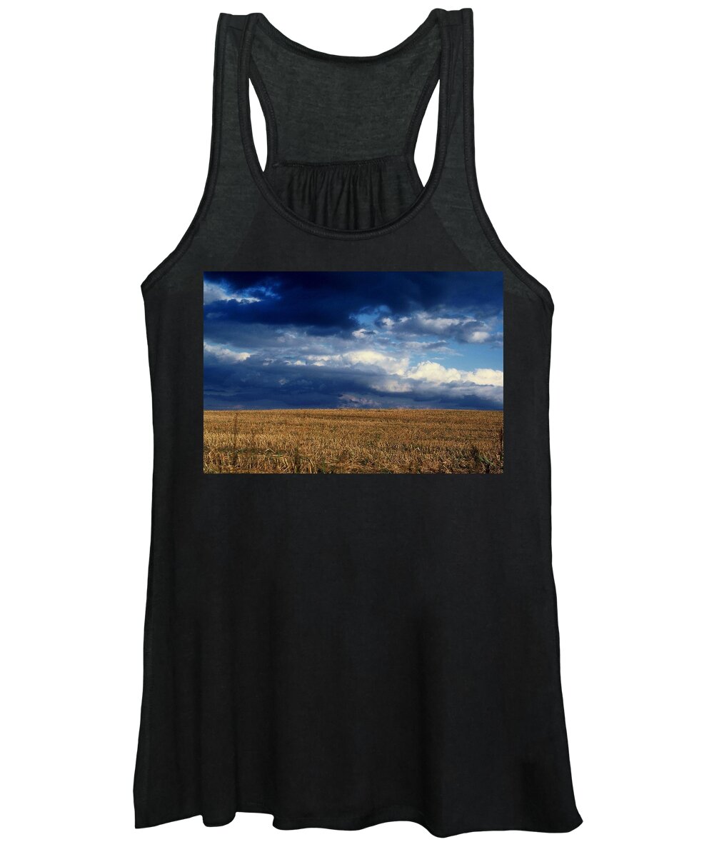 Landscapes Women's Tank Top featuring the photograph Plain Sky by Rodney Lee Williams