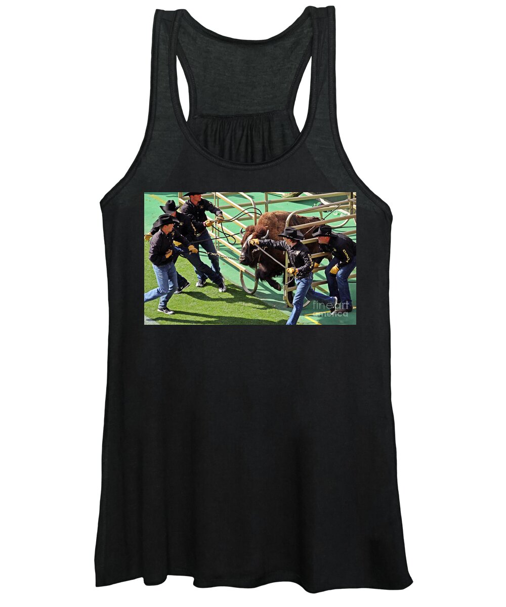 Colorado Women's Tank Top featuring the photograph Ralphie by Bob Hislop