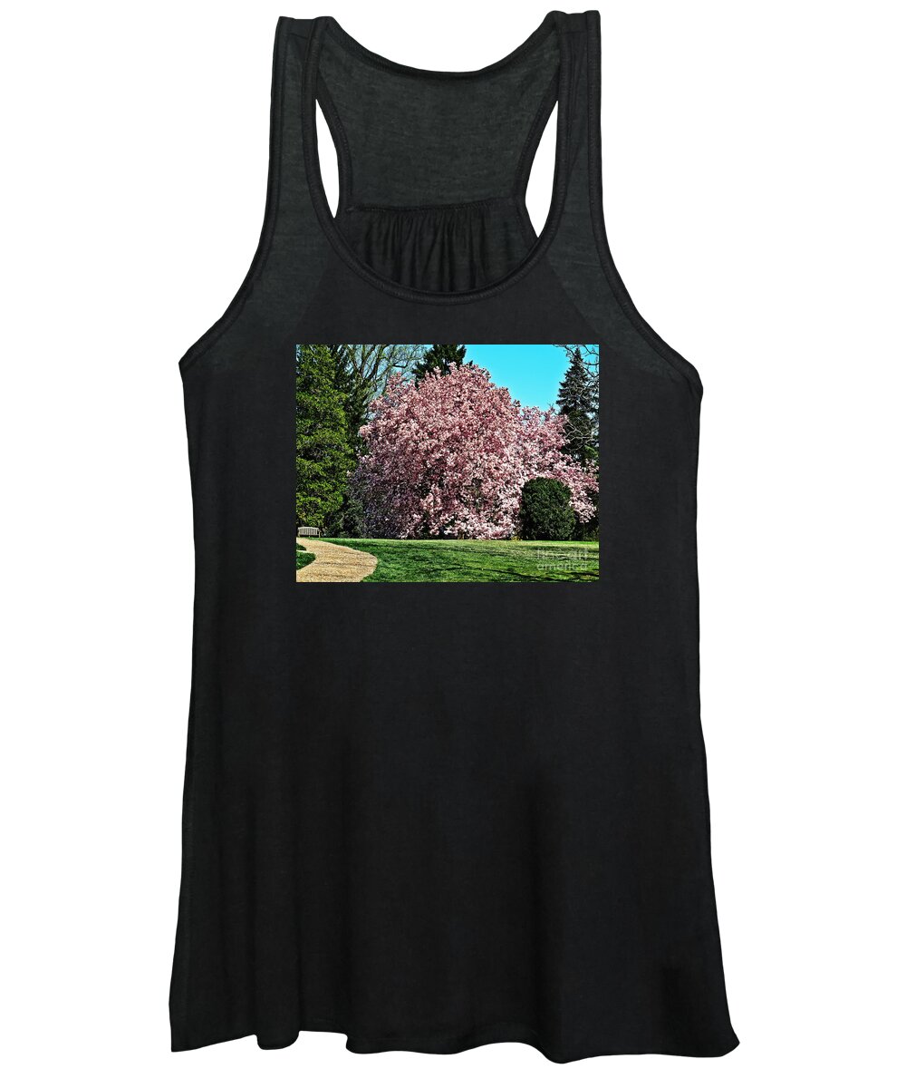 Travel Women's Tank Top featuring the photograph Spring at Monticello by Elvis Vaughn