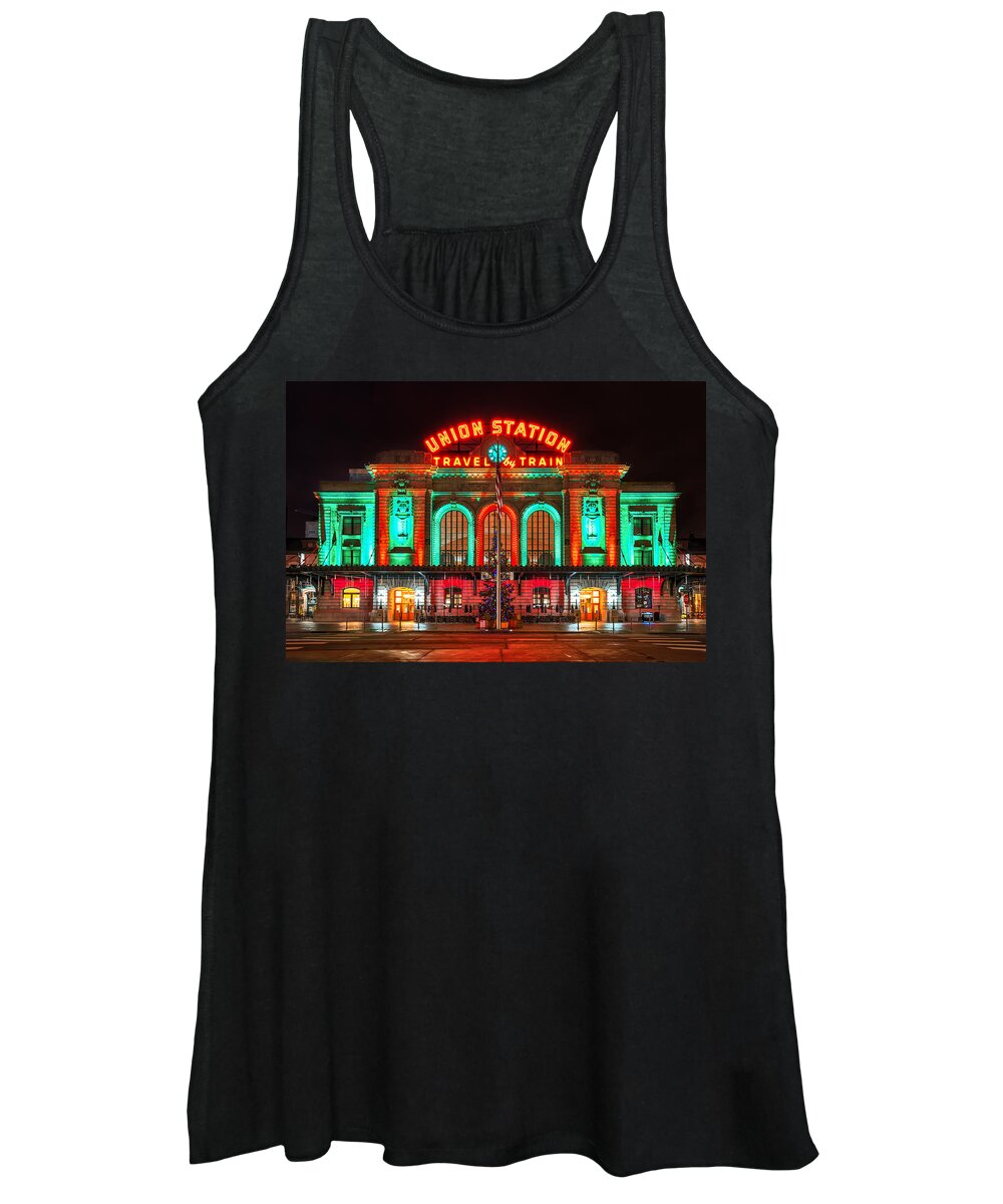 Christmas Women's Tank Top featuring the photograph Union Station by Darren White