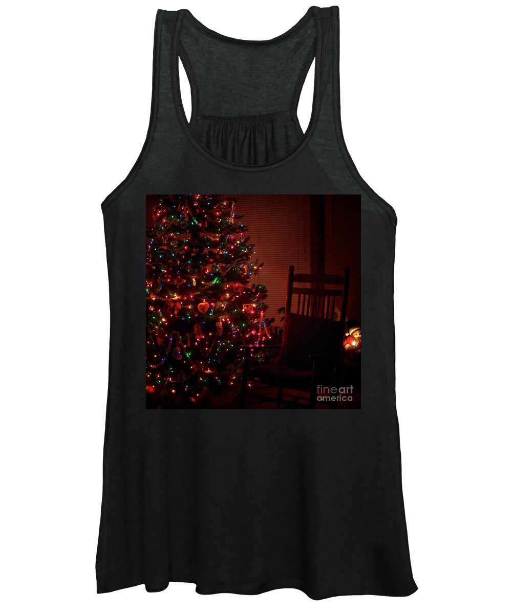 Christmas Cards Women's Tank Top featuring the photograph Waiting for Christmas - Square by Frank J Casella