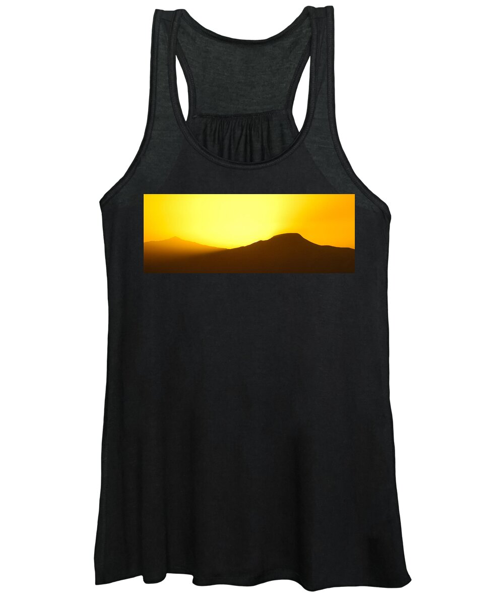 Africa Women's Tank Top featuring the photograph Last glimpse by Alistair Lyne