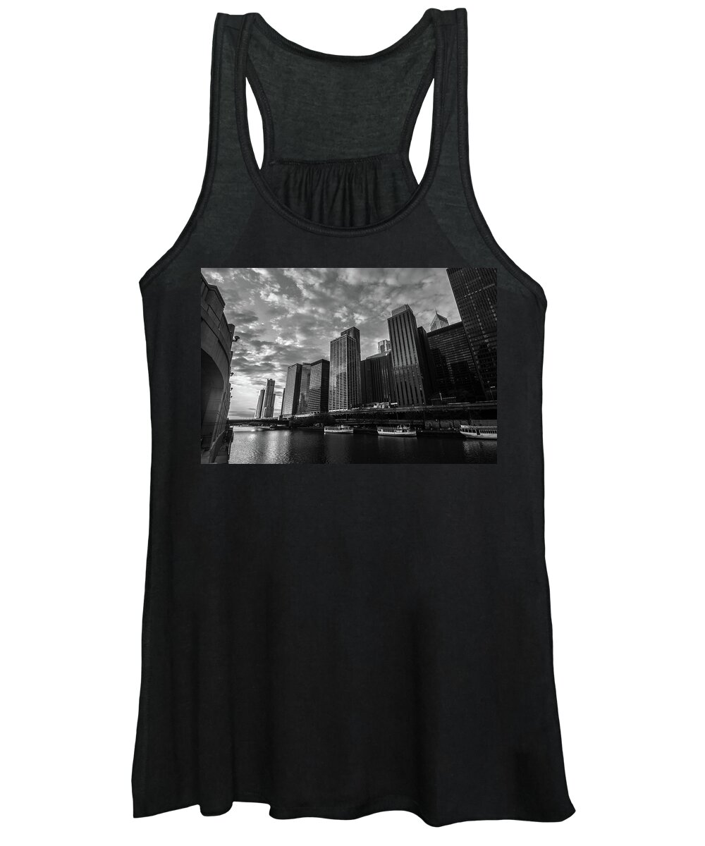 Chicago Women's Tank Top featuring the photograph Chi Sunrise Black and White by D Justin Johns