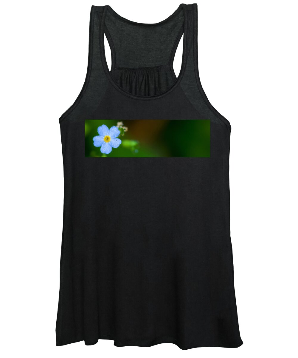 Fall Women's Tank Top featuring the photograph Dewy Blossom by David Heilman