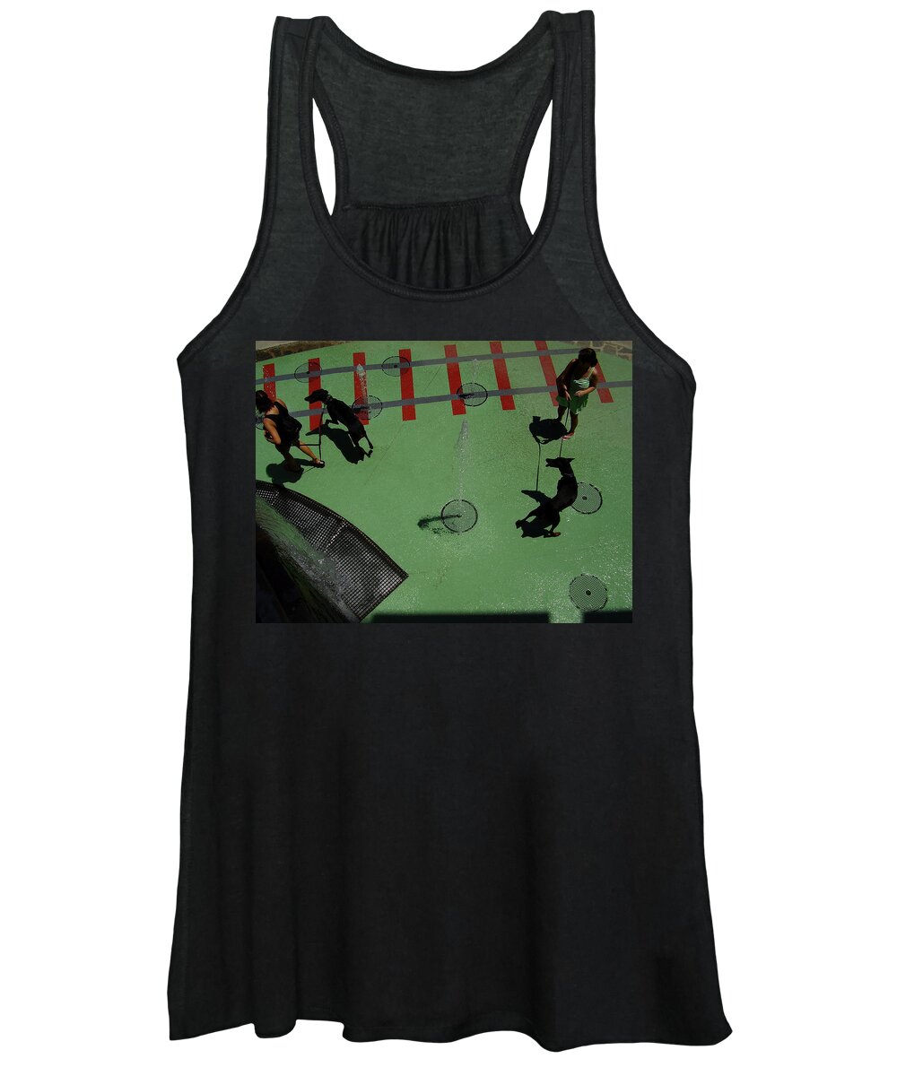 Fountain Women's Tank Top featuring the photograph Fountain by Flavia Westerwelle