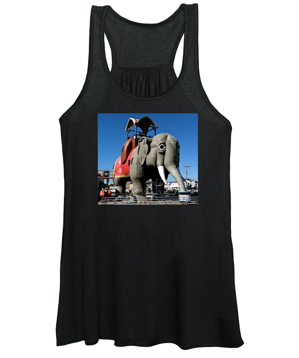 Lucy Women's Tank Top featuring the photograph Lucy The Elephant by Ira Shander
