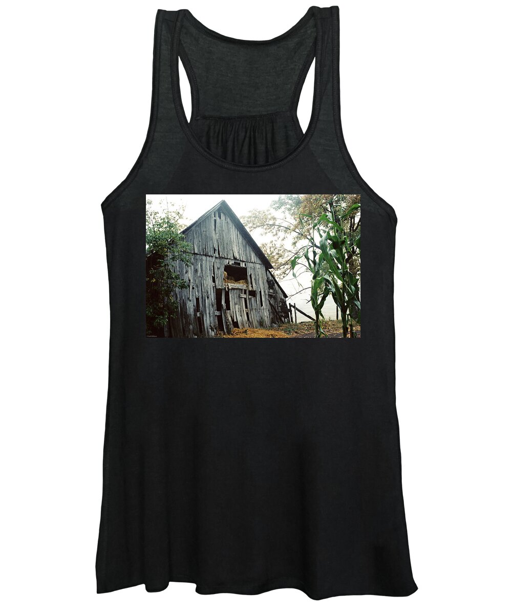 Rural Women's Tank Top featuring the photograph Old Barn in the Morning Mist by Frank DiMarco
