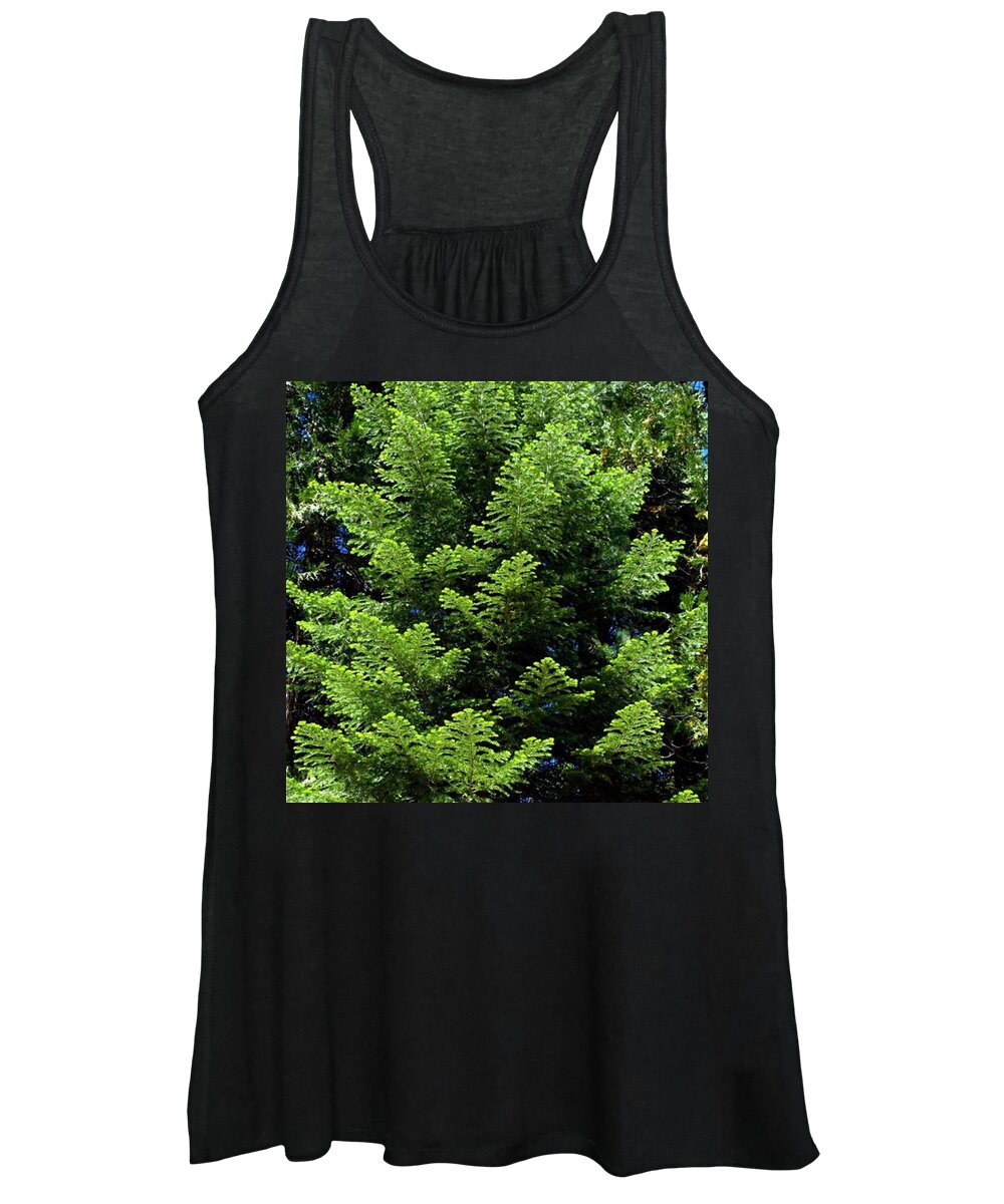 Hiking Women's Tank Top featuring the photograph Reaching For The Sky #1 by Leah McPhail