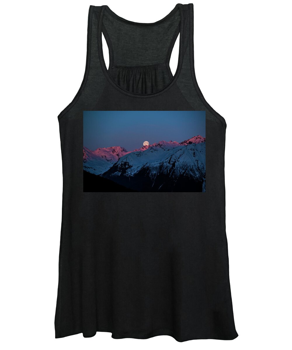 Landscape Women's Tank Top featuring the photograph Setting Moon over Alaskan Peaks IV by Matt Swinden