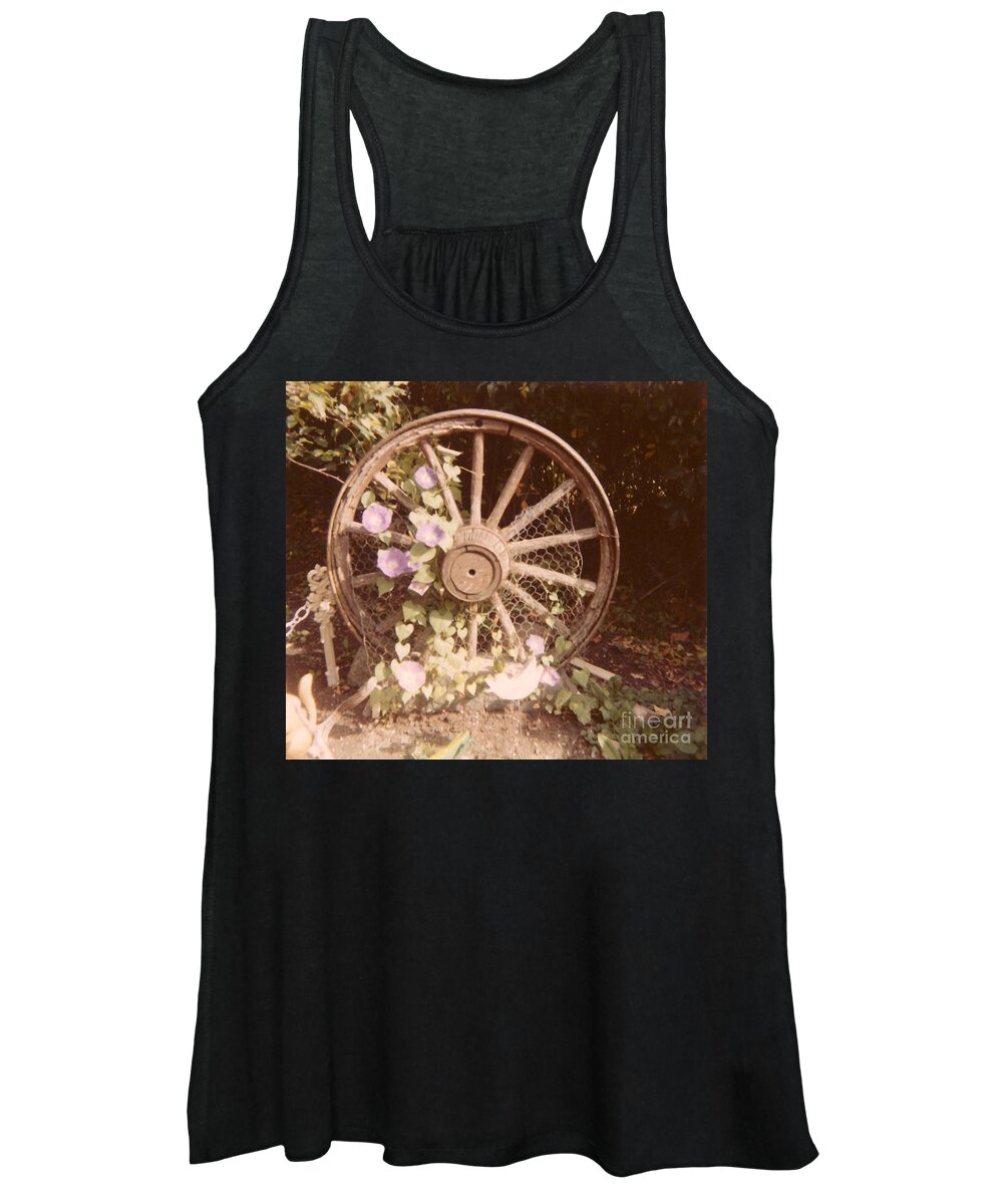 Elna Brodie Niccolls Women's Tank Top featuring the photograph Wagon Wheel Memoir by Donna L Munro