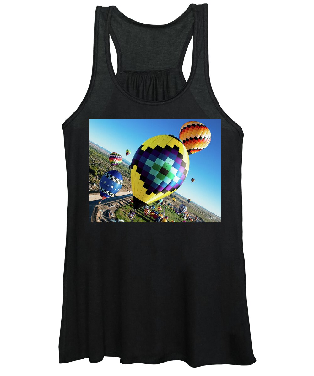 Albuquerque Women's Tank Top featuring the photograph Up, Up, and Away by Mike Long