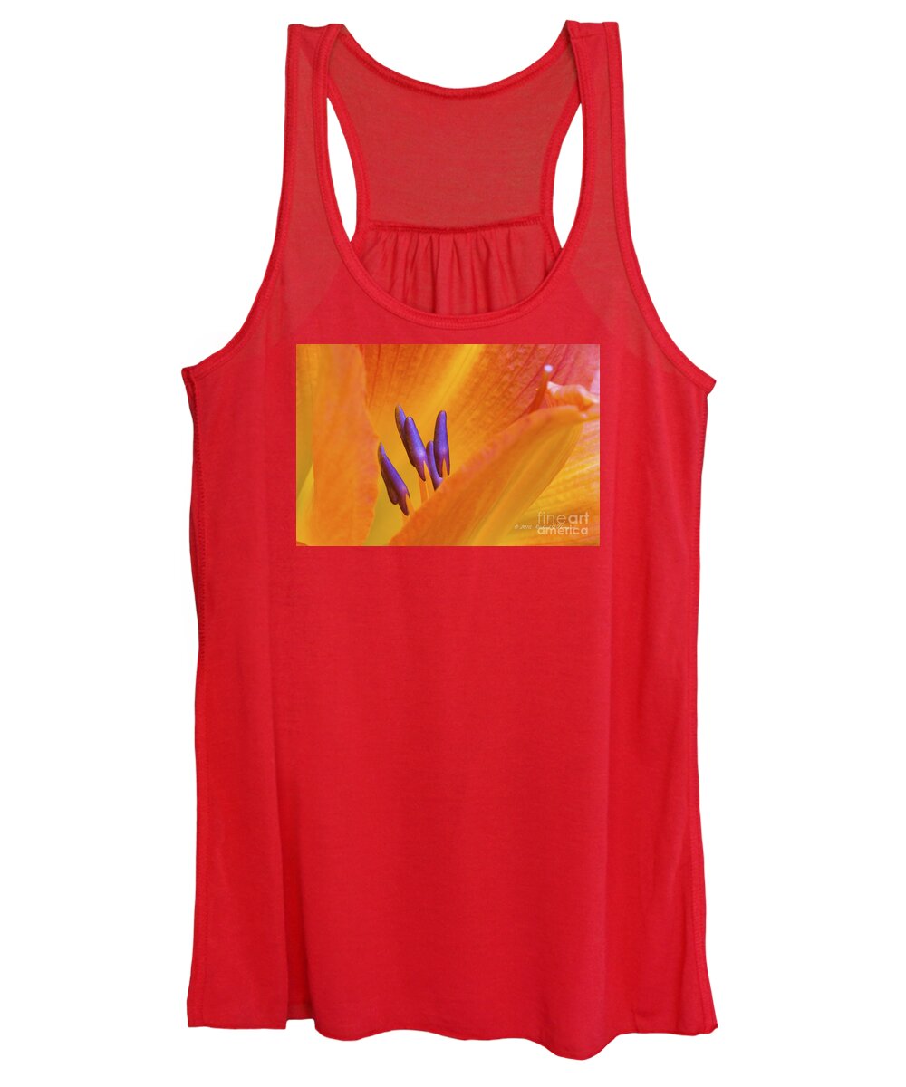 Day Lily Women's Tank Top featuring the photograph Day Lily 2 by Richard J Thompson 