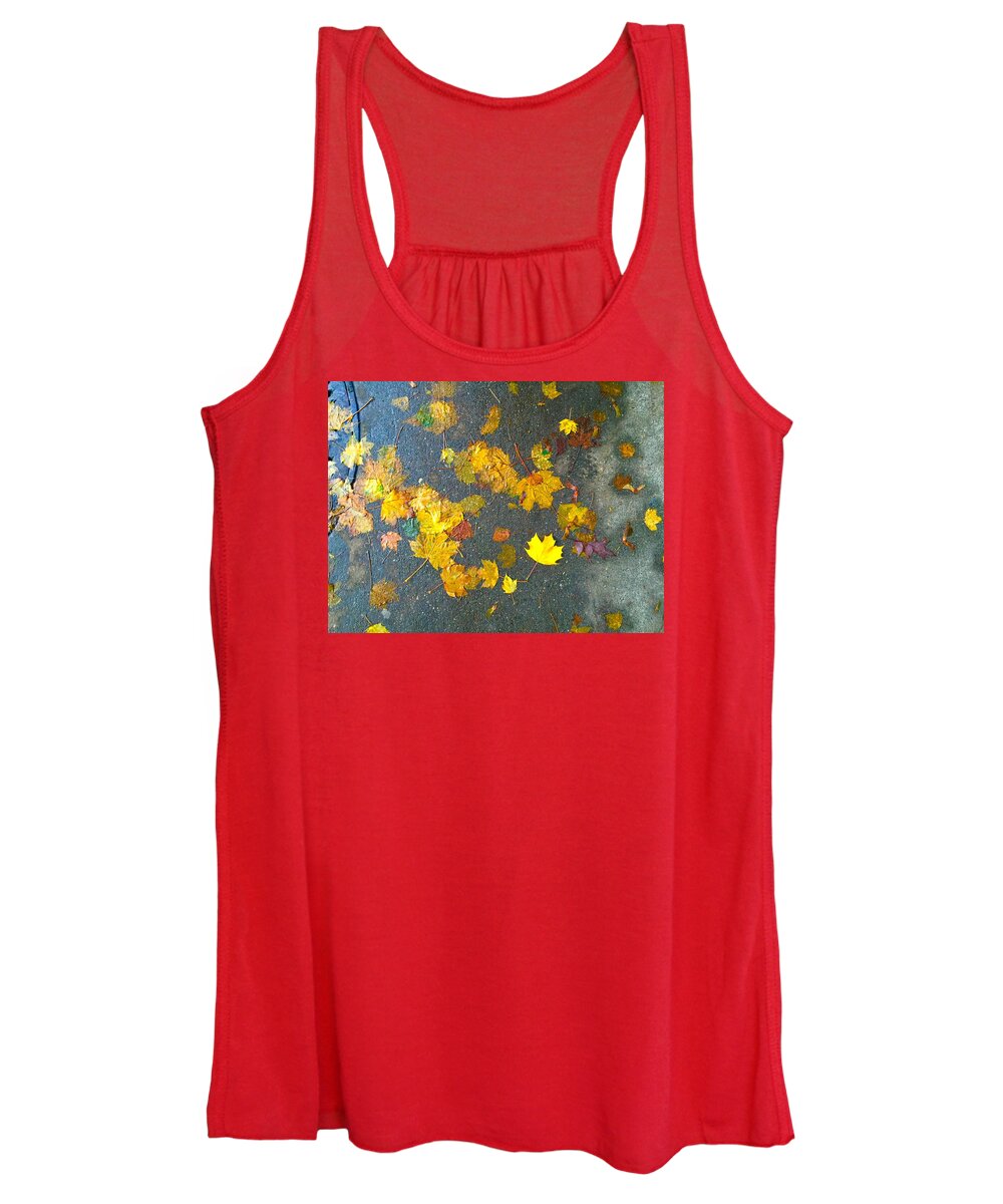Leaves Women's Tank Top featuring the photograph Fading Leaves by Suzanne Lorenz