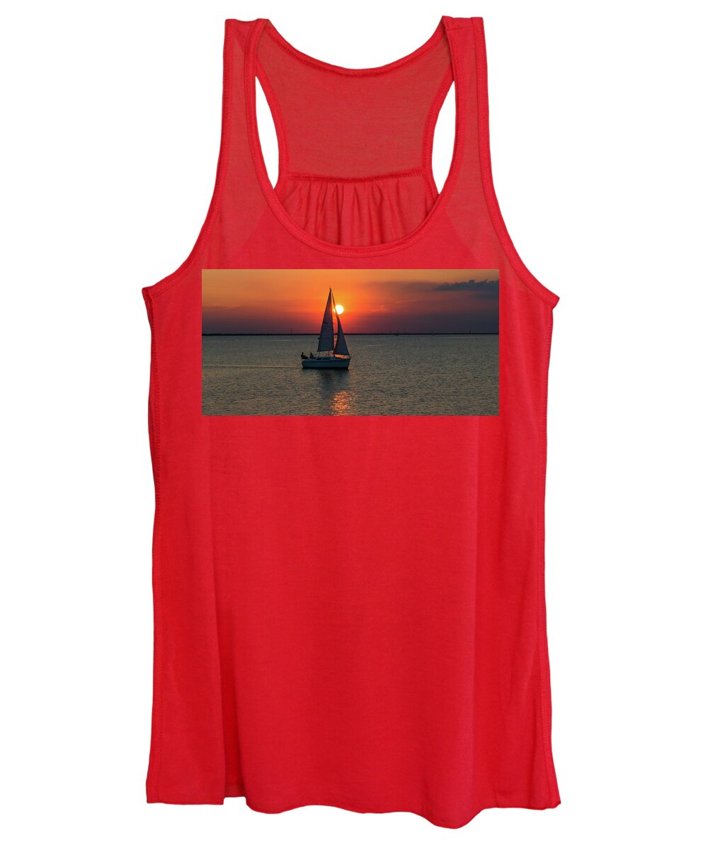 Sunset Women's Tank Top featuring the photograph Glimpse by Joe Ownbey